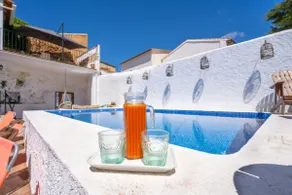 Picturesque Rural Accommodation ”La Camarilla” - Image 5
