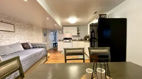 Maryann's Basement Suite - Image 4