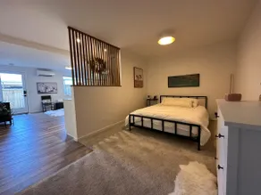 Private - Modern Alki 1bd- Super Clean! Guest Fave - Image 3