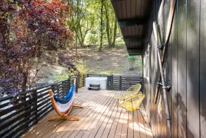 Forest Gem retreat with hot tub & fire-pit - Image 3