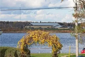 Bright 3 Bedroom Water View Cocagne Getaway - Image 3