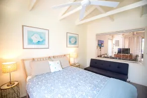 100M To Beach + Pool + Beach Styled Apartment - Image 3