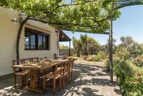 Sarris House - Image 4