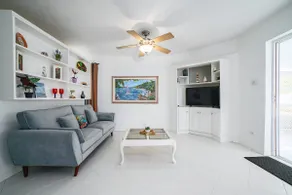 Banyan Beach House Villa - Image 2
