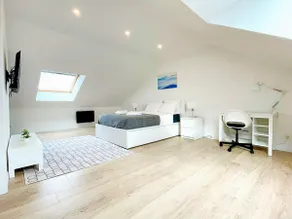 Le Scandinave: Duplex, Free Parking, Downtown - Image 3