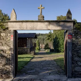A 200-year-old rectory house, 4000 m2 estate - Image 5