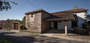 A 200-year-old rectory house, 4000 m2 estate - Image 3