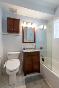 Lovely apt with 2 br suites and large living areas - Image 5