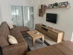 Spacious Comfortable Home at the Heart of the City - Image 2