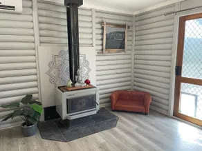 Driftwood Cabin - dog friendly boho beach vibe - Image 3