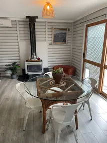 Driftwood Cabin - dog friendly boho beach vibe - Image 5