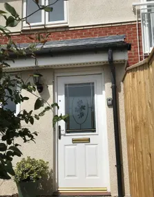Riverside home. 3 bedroom. Free parking. 10 mins to Newcastle City Centre - Image 2