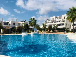 A nice townhouse with pools - Image 2