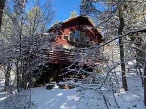 Game Room & Hot Tub - Stunning Log Cabin! - Image 2
