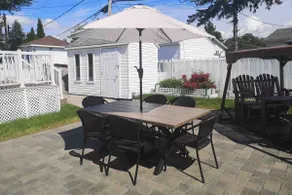 3 Bedroom House with Spa - Free Parking - Image 4