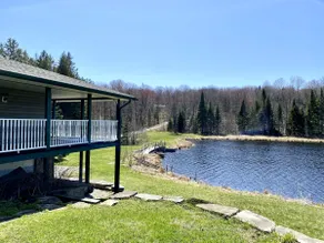Haliburton Highlands Retreat *w/Starlink!* - Image 2