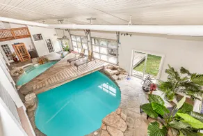 Luxury Oasis! Heated PoolSauna Hot tub4Patios - Image 3