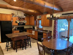Cabin located on ATV trail & walking distance to boat launch on Lake Arbutus - Image 4