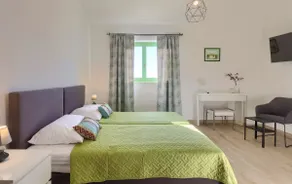 Beautiful Villa with Pool & Garden in Bale–Rovinj - Image 5