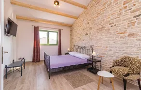 Beautiful Villa with Pool & Garden in Bale–Rovinj - Image 3