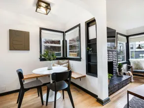 Picture Perfect Bungalow in the heart of DT Vancouver - Image 2