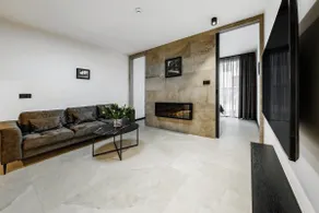 PLATiNIUM HOUSE & SPA BASEN-SAUNA CENTRUM - Image 2