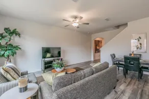 Elegant Modern 3BR New Built Retreat for Fam&Group - Image 3