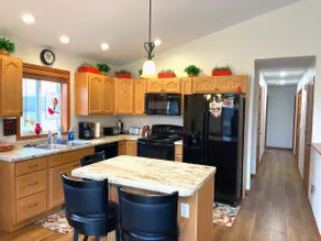 Cedarwood Cottage - Image 3