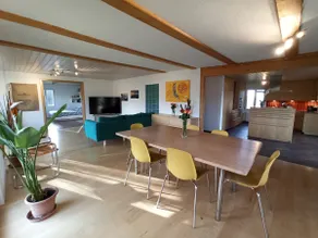 Spacious apartment with a garden in an idyllic location - Image 2