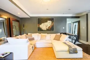 Cozy 2BR Apt w/ Dedicated Home Office & Restoration Hardware Furnishing - Image 2