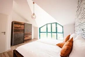 Industrial style apartment not far from the lake - Image 4