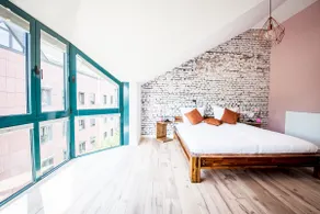 Industrial style apartment not far from the lake - Image 2