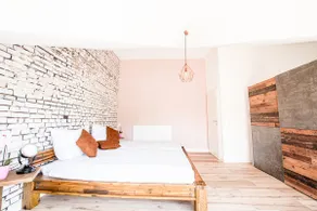 Industrial style apartment not far from the lake - Image 3