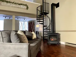 Historic Firehouse ”The Loft Suite” - Image 3