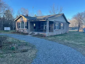 Granny Ruby’s Cottage close to TIEC and Lake Lure - Image 4