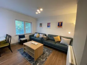 Location Location - Gorgeous 3 Bed Apartment in Killarney - Image 2
