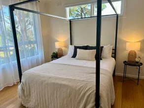 Glenview Park Cottage and Farm Stay, Yarra Glen - Image 4