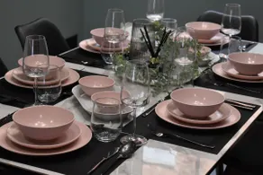 Central Townhouse | Sleeps 6 - Image 5