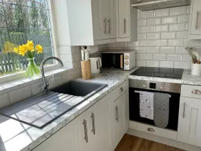 Cosy Pet-Friendly Norfolk Broads Retreat - Image 4