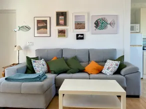 An apartment with an ocean view - Image 2