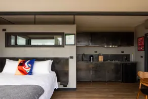Sky Ship 1 - Luxury Off-Grid Eco Accommodation - Image 2