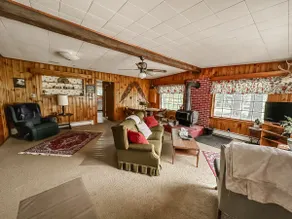 Cozy 3 bedroom private cabin - Image 2