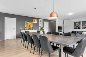 A beautiful and modern luxury villa - Image 3