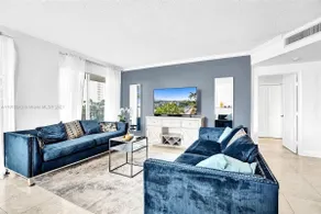 LUXURY KINGDAVID*3/2H*KINGBEDROOM*BEST LOCATION - Image 5