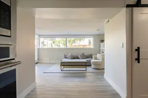 Basement at 126 · Modern 1bedroom basement apartment newly remodeled - Image 3
