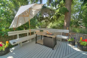 Modern comfort, remodeled, A/C, free parking - Image 4
