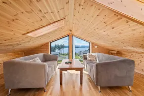 Cabin, Garden, Beaches, free loan of Canoe - Image 4