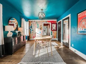 Cool Bungalow near the Plaza, Paseo, & Fairgrounds - Image 2