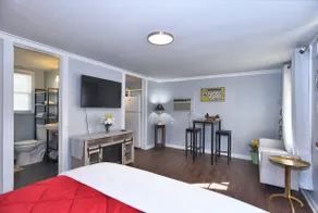 Adorable Guesthouse* TU-Cherry St-Exp0-Downtown - Image 2