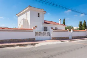 Villa Wilgo, a paradise under the Spanish sun. - Image 5